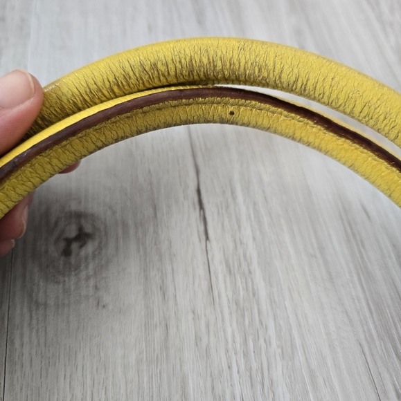 Kate Spade | Maryanne dandelion yellow leather preppy medium shoulder bag purse - Picture 7 of 16